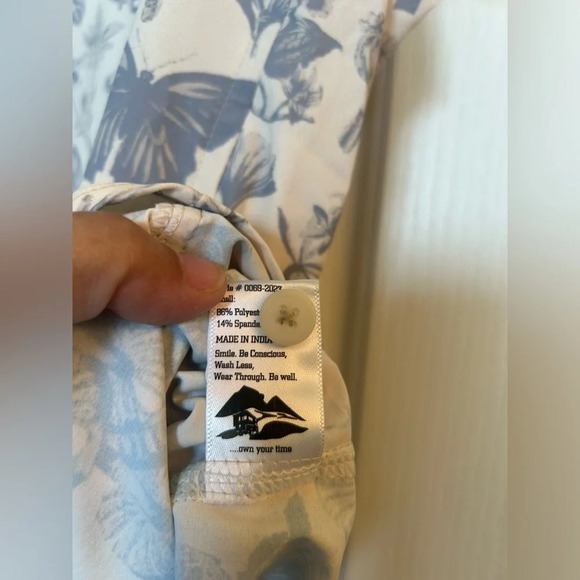 Flylow Women’s XL Aster Bike Shirt Blue White NWT Button Up Polyester Spandex - Picture 7 of 11